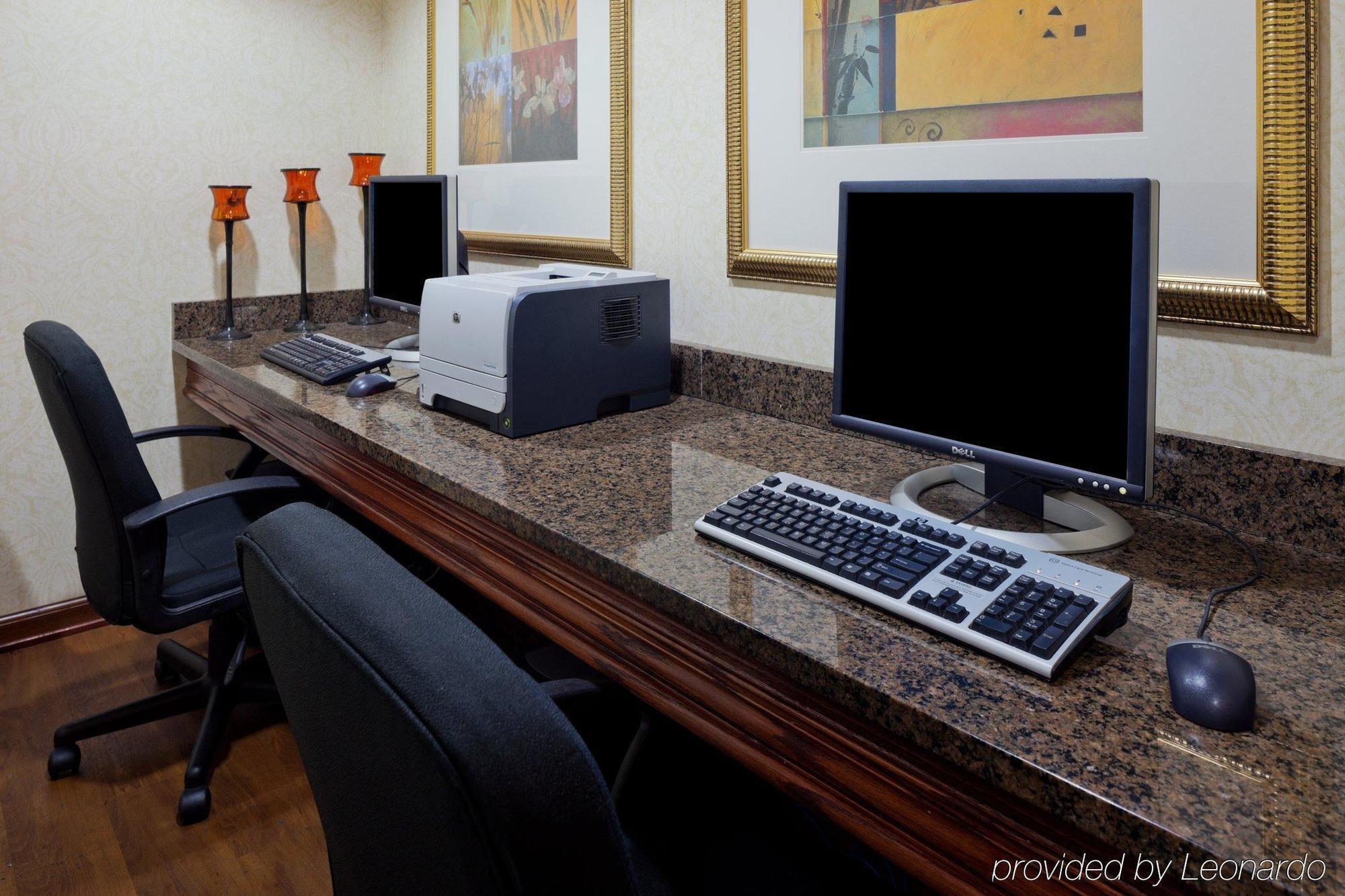 Country Inn & Suites By Radisson, Madison, Al Business photo